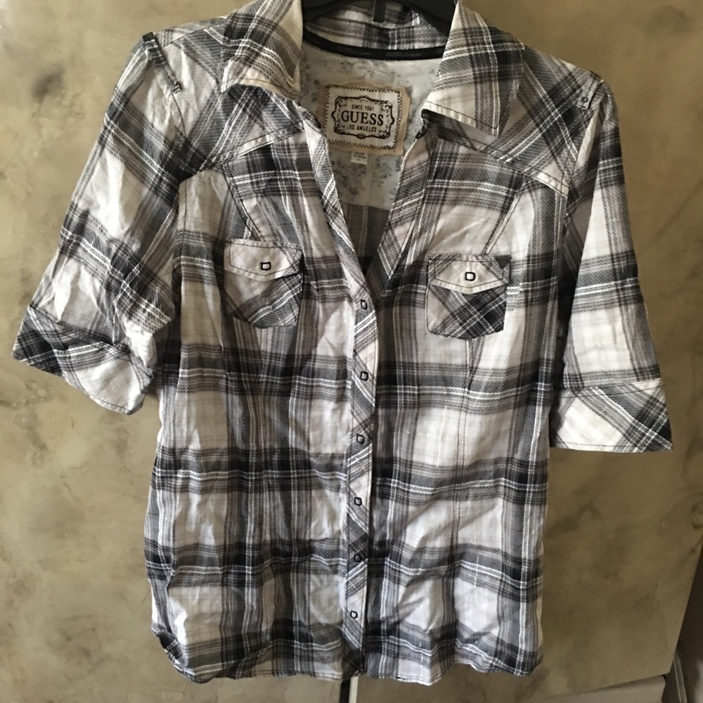 Women’s Guess Button Up Shirt